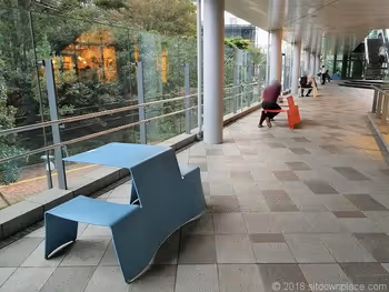 大崎ウィズシティ2Fの休憩所