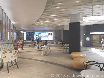 東京ガーデンテラス紀尾井プラザの休憩場所