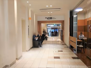 富山駅クラルテの休憩場所