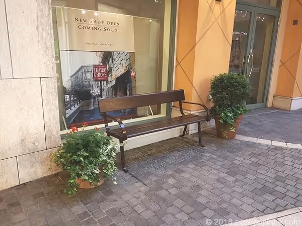 ラチッタデッラ マッジョーレ2F 回廊の写真4