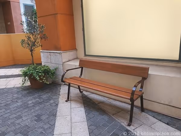 ラチッタデッラ マッジョーレ2F 回廊の写真6