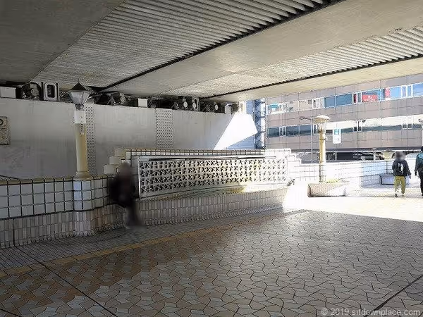 Photo of Ueno Station | Rest Spot on the Pedestrian Deck 4