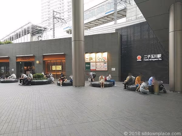 二子玉川站 二子玉川Rise画廊 休息处 的照片 1