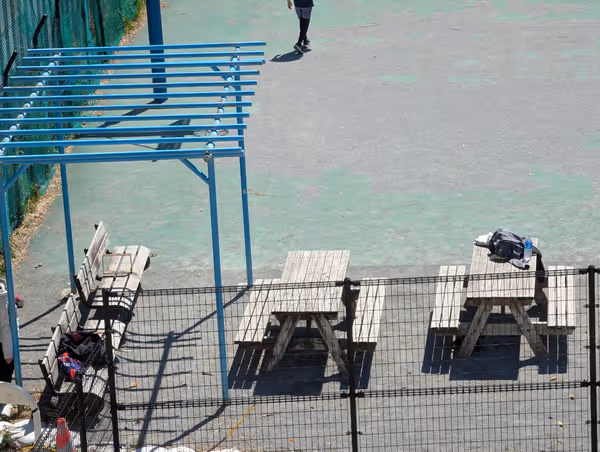 築地川公園 多目的広場の写真3