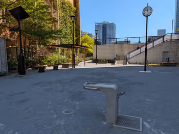 明石町河岸公園の写真2