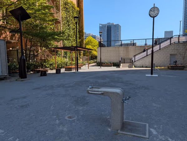 明石町河岸公園の写真2