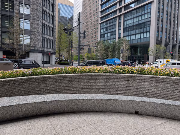 読売新聞本社 日比谷通り側の写真4