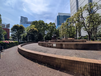 インサイドアウト石の華周辺の写真3