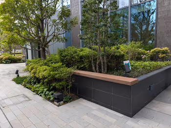 晴海ウェーブガーデン前の写真4