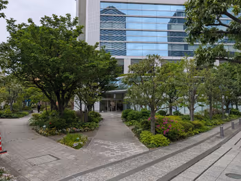 トリトンスクエアガーデンの写真1