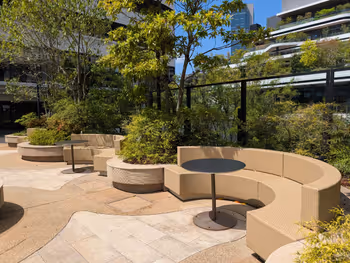 東京ポートシティ竹芝 レジデンスタワー前の写真1