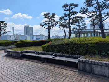 ニューピア竹芝サウスタワー前の写真4