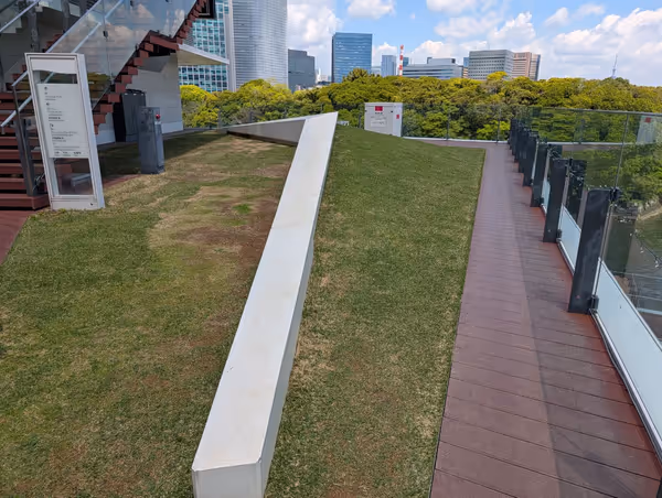 ウォーターズ竹芝 シアター棟 デッキの写真3