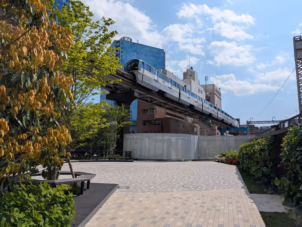 グリーンウォーク シーバンス側の写真1