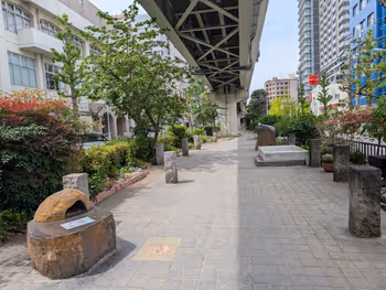 浜町川緑道 箱崎JCT側の写真1