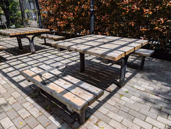 浜町川緑道 弁慶像側の写真6