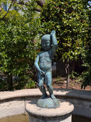 浜町公園 駅前歩道の写真7