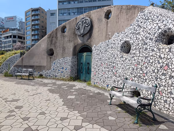 隅田川テラス 浜町河岸通り沿いの写真2