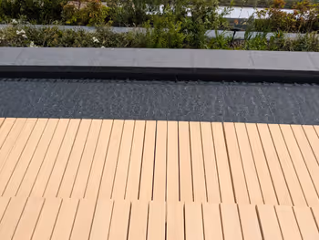 MoN Takanawa 足湯テラスの写真4