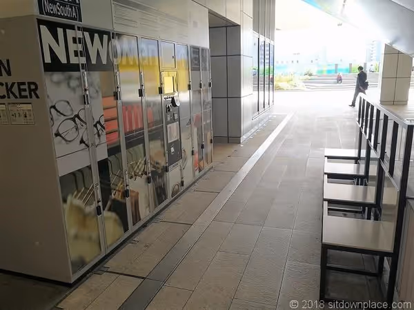 NEWoMan2F 駅コンコースの写真4