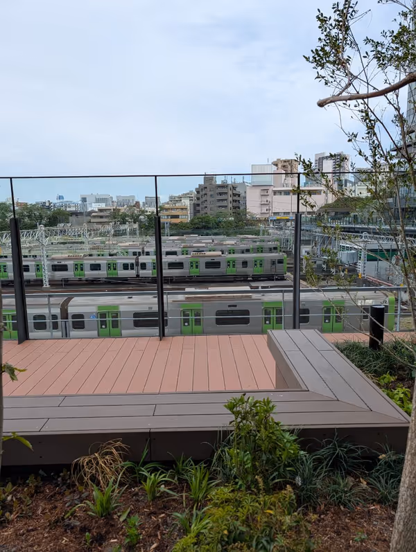 大井町トラックス CROSS PLAZAの写真4