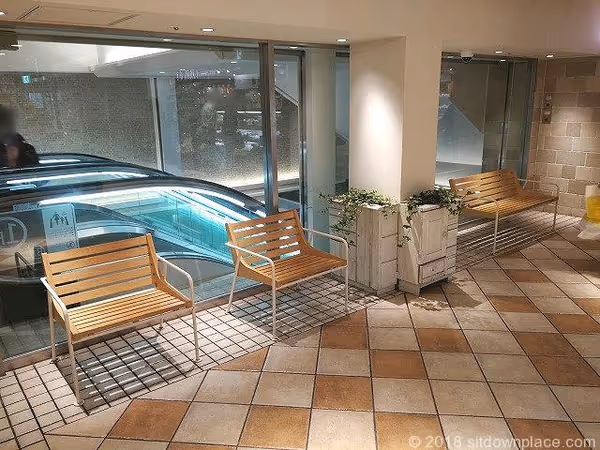 Photo of Kichijoji Station | Rest Spot at Atre East Building (JR East Exit Ticket Gate) 2