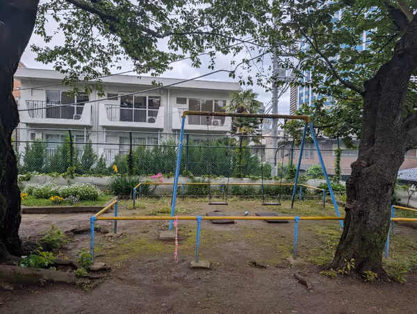 十二社児童遊園の写真3