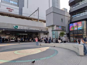 ironowa hiro ba 駅前の写真3