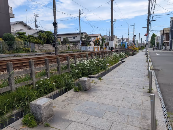 世田谷線路沿いの写真2