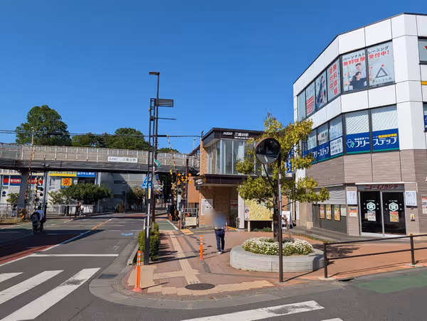 南口駅前広場の写真1