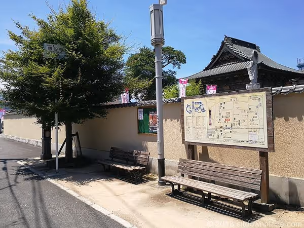 慈眼寺前の写真2