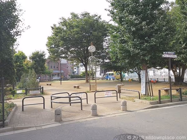 Photo of Niiza Station | Rest Spot at Niiza Station | South Exit Park 1