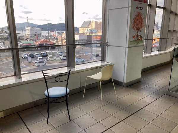 徳山駅 みなと口側待合スペースの写真1
