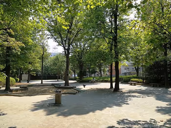 殿ヶ谷庭园开放公园