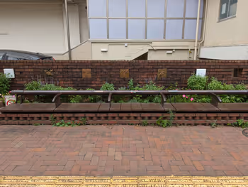 北沢川緑道 橋詰広場の写真3