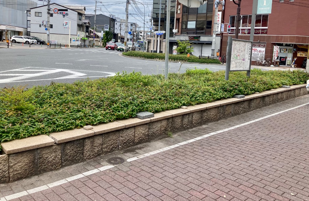 大宮七条交差点（龍谷大学 清風館前）の写真1