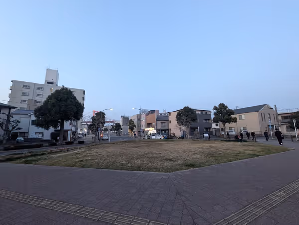 北口駅前広場の写真3