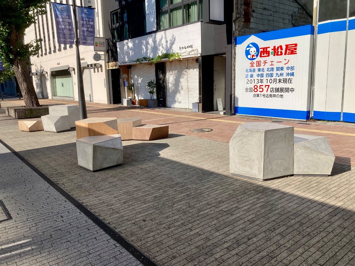 ヤマトヤシキ北西交差点（西側）西松屋 姫路本店前の写真1
