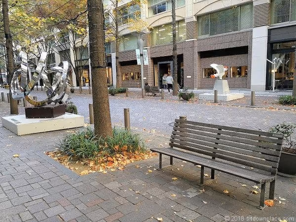 Photo of Tokyo Station | Marunouchi Naka-dori Urban Terrace Rest Spot 4