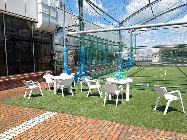 Photo of Omiya Station | LUMINE 2 5F Rooftop Rest Spot 4