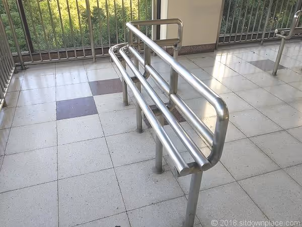 歩行者デッキの写真5