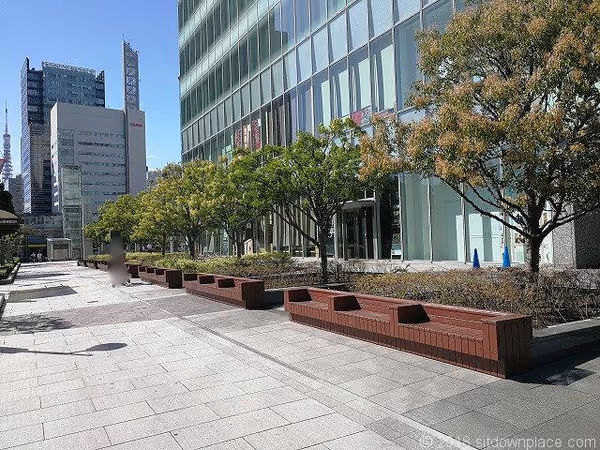 Photo of Hamamatsuchō Station | Shiodome Building Public Open Space Rest Spot 1
