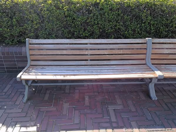 Photo of Hamamatsuchō Station | Hamamatsuchō Building Deck Rest Spot 4