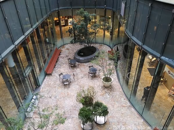 ThinkPark Plaza(シンクパークプラザ)パティオの写真3