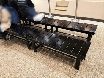 -両国-江戸NORENのベンチ