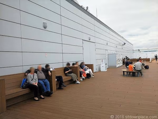 Photo of hanedaairportinternational | Rest Spot on the Observation Deck 6