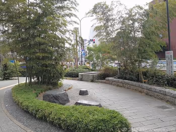 Rest area near Komazawa-dori in Nakameguro Arcas