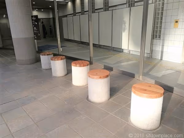 Photo of Nakameguro Station | Nakameguro GT Plaza Rest Spot 6