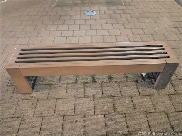 武藏小金井車站 宮地樂器廳前 休息處 的照片 3