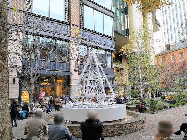 丸の内ブリックスクエア ガーデンの写真1